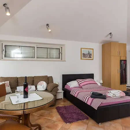 Apartman Dia