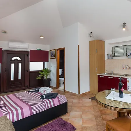 Apartman Dia